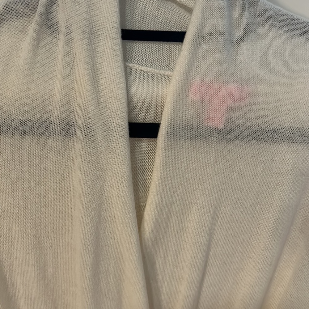Lilly Pulitzer cream sweater - Picture 4 of 4